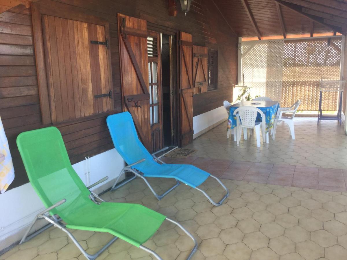 Chez Ninette Pres Des Sources Chaudes Villa Bouillante Ngoại thất bức ảnh